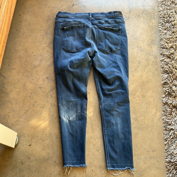 Express Ankle Legging High Rise Stretch+ Jeans - Picture 5 of 6